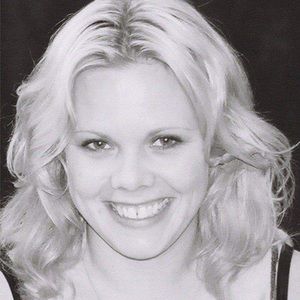 Meet your Posher, Emilie